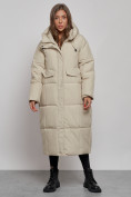 Купить Пальто утепленное молодежное зимнее женское светло-бежевого цвета 52396SB