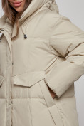 Купить Пальто утепленное молодежное зимнее женское светло-бежевого цвета 52396SB, фото 10