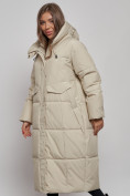 Купить Пальто утепленное молодежное зимнее женское светло-бежевого цвета 52396SB, фото 9