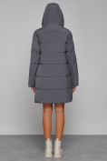 Купить Пальто утепленное с капюшоном зимнее женское темно-серого цвета 52429TC, фото 4