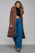 Купить Пальто утепленное молодежное зимнее женское темно-коричневого цвета 57997TK, фото 19