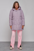 Купить Зимняя женская куртка молодежная с капюшоном розового цвета 586821R