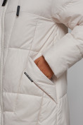 Купить Пальто утепленное молодежное зимнее женское бежевого цвета 586826B, фото 11