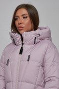 Купить Пальто утепленное молодежное зимнее женское фиолетового цвета 586826F, фото 19