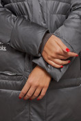 Купить Пальто утепленное молодежное зимнее женское темно-серого цвета 5873TC, фото 16