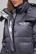 Купить Пальто утепленное молодежное зимнее женское темно-фиолетового цвета 5873TF, фото 14