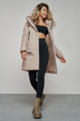 Купить Зимняя женская куртка молодежная с капюшоном коричневого цвета 589006K, фото 21