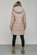 Купить Зимняя женская куртка молодежная с капюшоном коричневого цвета 589006K, фото 4