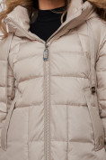 Купить Пальто утепленное молодежное зимнее женское бежевого цвета 589098B, фото 15