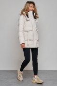 Купить Зимняя женская куртка модная с капюшоном бежевого цвета 589827B, фото 4