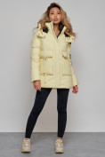 Купить Зимняя женская куртка модная с капюшоном желтого цвета 589827J, фото 2
