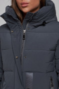 Купить Пальто утепленное молодежное зимнее женское темно-серого цвета 59018TC, фото 14