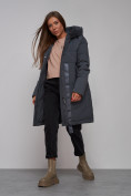 Купить Пальто утепленное молодежное зимнее женское темно-серого цвета 59018TC, фото 17