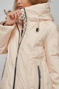 Купить Пальто утепленное молодежное зимнее женское бежевого цвета 59121B, фото 11
