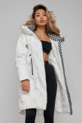 Купить Пальто утепленное молодежное зимнее женское белого цвета 59121Bl, фото 18