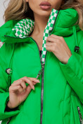 Купить Пальто утепленное молодежное зимнее женское зеленого цвета 59121Z, фото 11