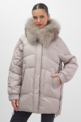 Купить Куртка зимняя женская с мехом и капюшоном тренд светло-коричневого цвета 7608SK, фото 13