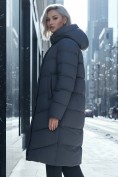 Купить Пальто зимнее утепленное с капюшоном женское темно-серого цвета 7623TC, фото 4