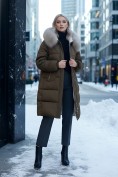 Купить Пальто зимнее утепленное с мехом и капюшоном тренд горчичного цвета 7629G, фото 2