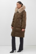 Купить Пальто зимнее утепленное с мехом и капюшоном тренд горчичного цвета 7629G, фото 14