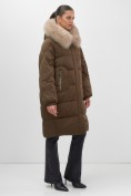 Купить Пальто зимнее утепленное с мехом и капюшоном тренд горчичного цвета 7629G, фото 15