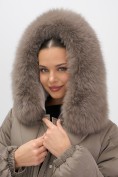 Купить Пальто зимнее утепленное с мехом и капюшоном тренд коричневого цвета 7629K, фото 19