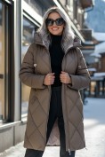 Купить Пальто зимнее утепленное с капюшоном женское коричневого цвета 7637K, фото 5