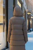 Купить Пальто зимнее утепленное с капюшоном женское коричневого цвета 7637K, фото 3