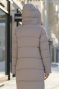 Купить Пальто зимнее утепленное с капюшоном женское светло-коричневого цвета 7638SK, фото 2