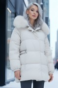 Купить Куртка зимняя женская с мехом и капюшоном тренд бежевого цвета 7639B
