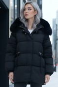 Купить Куртка зимняя женская с мехом и капюшоном тренд черного цвета 7639Ch