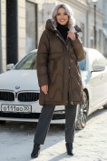Купить Куртка зимняя женская с капюшоном модная темно-коричневого цвета 7653TK