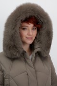 Купить Куртка зимняя женская с мехом и капюшоном тренд коричневого цвета 7656K, фото 15