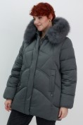 Купить Куртка зимняя женская с мехом и капюшоном тренд темно-зеленого цвета 7656TZ, фото 11