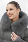 Купить Куртка зимняя женская с мехом и капюшоном тренд темно-серого цвета 7658TC, фото 6