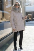 Купить Куртка зимняя женская с мехом и капюшоном тренд светло-коричневого цвета 7660SK, фото 4
