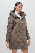Купить Куртка зимняя женская классическая с капюшоном коричневого цвета 7671K, фото 10