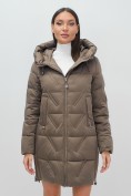 Купить Куртка зимняя женская классическая с капюшоном коричневого цвета 7671K, фото 12