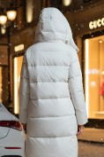Купить Пальто зимнее утепленное с капюшоном женское бежевого цвета 7700B, фото 4
