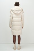 Купить Пальто зимнее утепленное с капюшоном женское бежевого цвета 7700B, фото 9