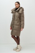 Купить Пальто зимнее утепленное с капюшоном женское коричневого цвета 7700K, фото 20