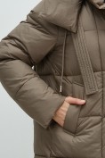 Купить Пальто зимнее утепленное с капюшоном женское коричневого цвета 7700K, фото 10