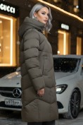 Купить Пальто зимнее утепленное с капюшоном женское коричневого цвета 7702K, фото 2