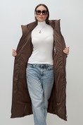 Купить Пальто зимнее утепленное с капюшоном женское коричневого цвета 7729K, фото 9