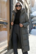 Купить Пальто зимнее утепленное с капюшоном женское темно-серого цвета 7729TC