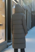 Купить Пальто зимнее утепленное с капюшоном женское темно-серого цвета 7729TC, фото 2