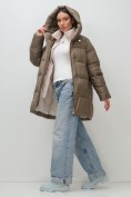 Купить Куртка двубортная женская зимняя с капюшоном коричневого цвета 7736K, фото 21