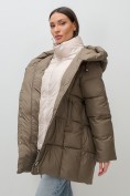 Купить Куртка двубортная женская зимняя с капюшоном коричневого цвета 7736K, фото 16