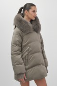 Купить Куртка зимняя женская с мехом и капюшоном тренд коричневого цвета 7737K, фото 11