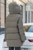 Купить Куртка зимняя женская с большим капюшоном модная коричневого цвета 7739K, фото 4